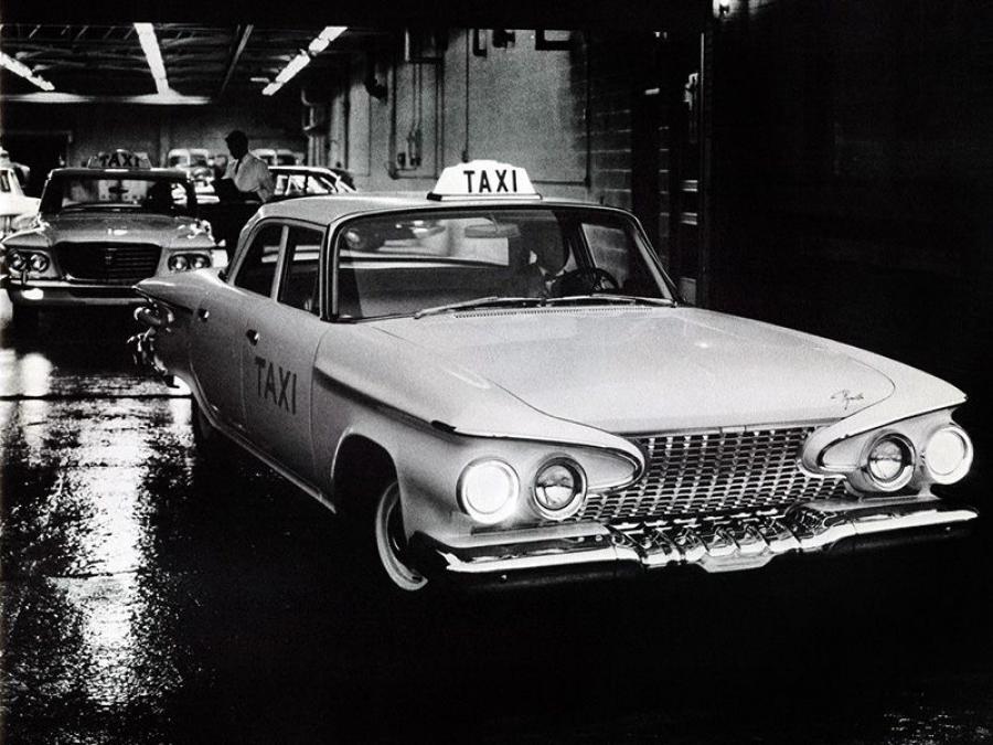  Plymouth Savoy Sedan Taxi 1961 года  (фото 2 из 2)